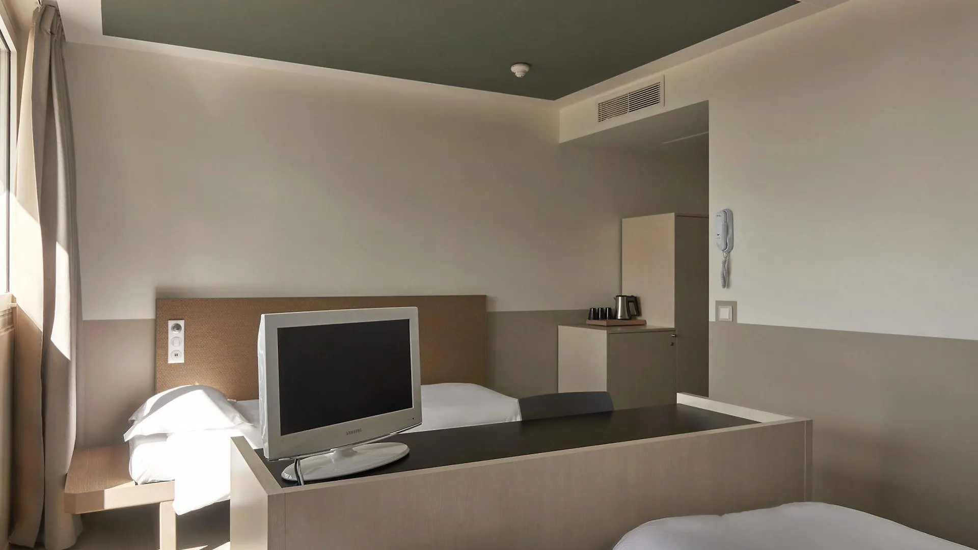 Fiap - 3* Paris